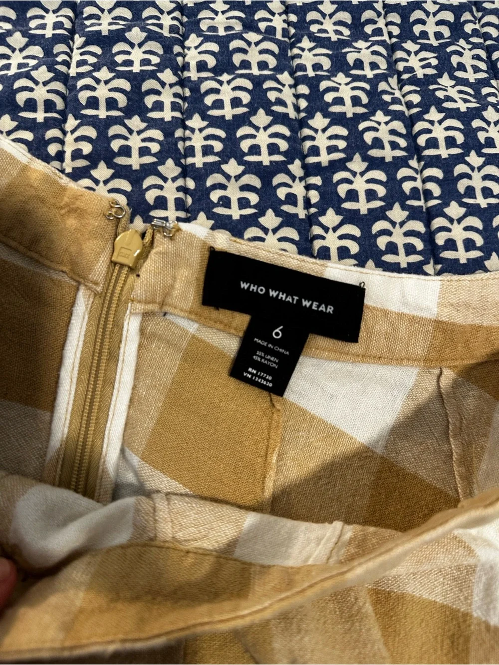 Who What Wear Beige & White Gingham Buffalo Plaid Midi Skirt - Picture 4 of 7